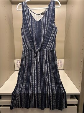 A.N.A. Sleeveless V Neck Front Knot Detail Spring / Summer Knit Dress Size Xl